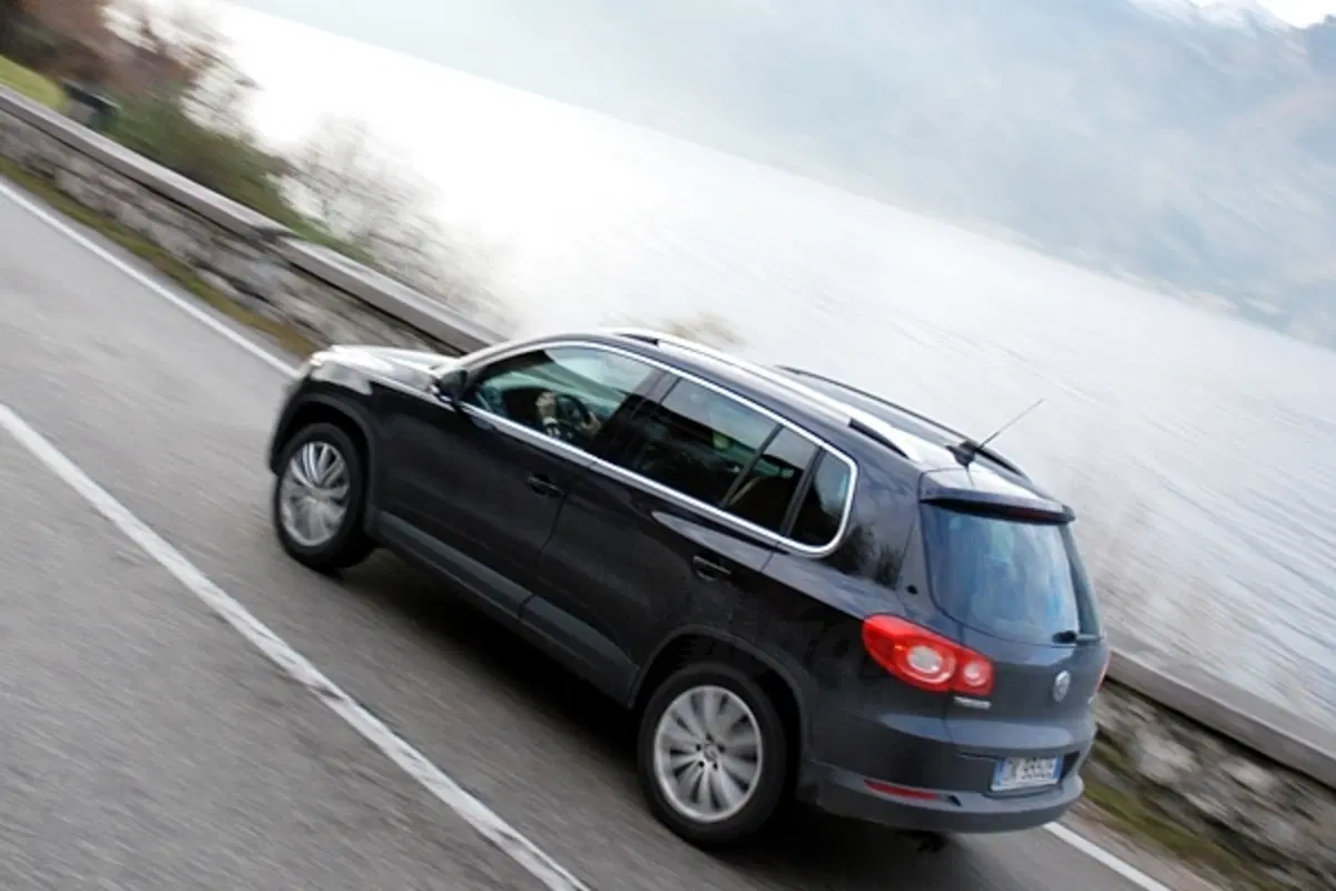 Volkswagen Tiguan (3)