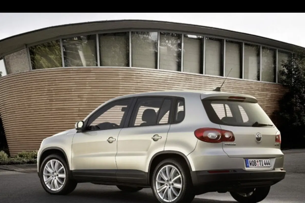 Volkswagen Tiguan (5)