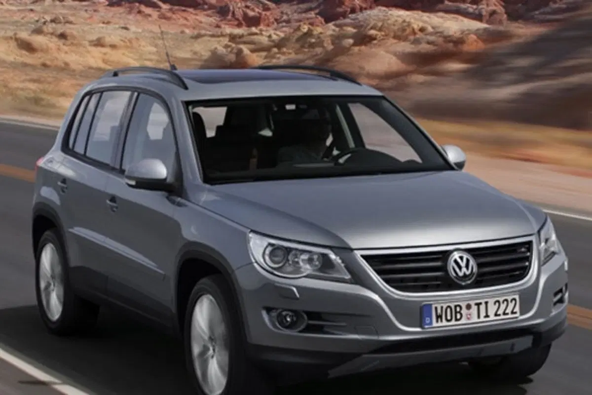 Volkswagen Tiguan (8)