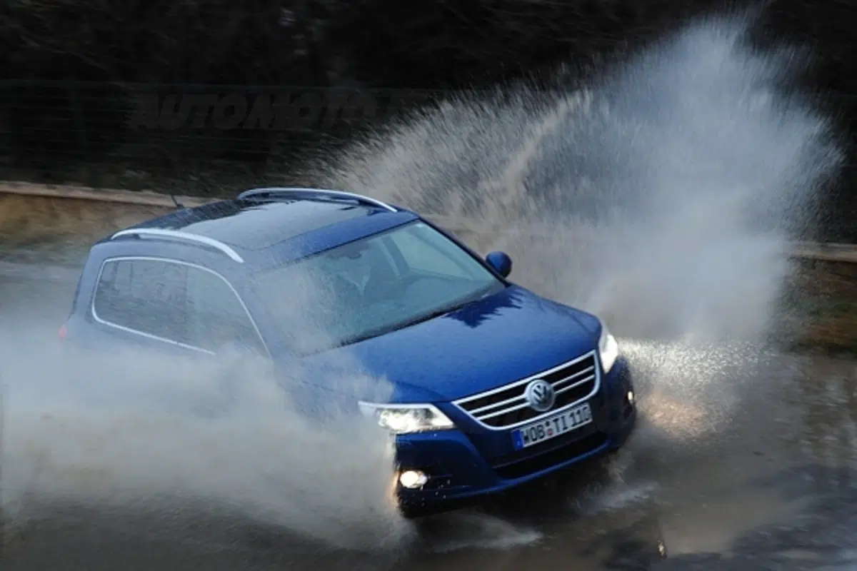 Volkswagen Tiguan (14)