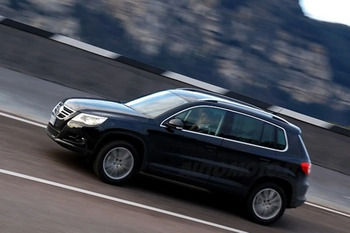 Volkswagen Tiguan (16)