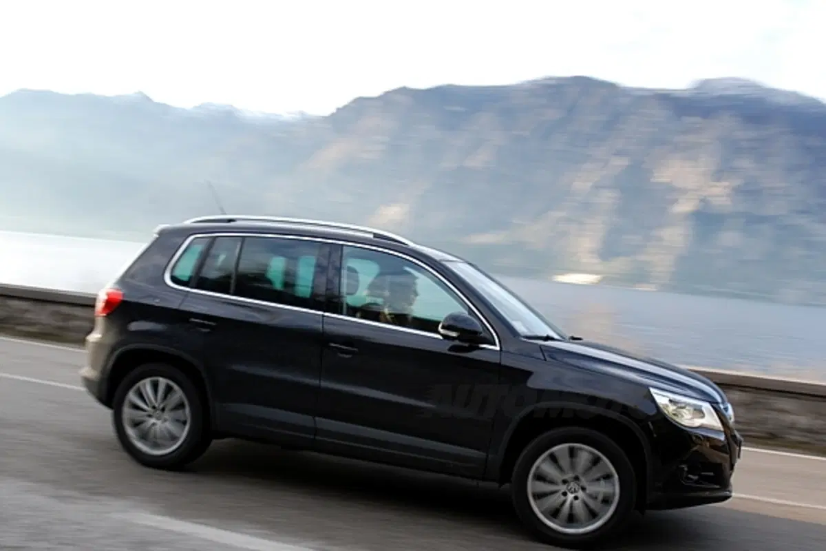Volkswagen Tiguan (18)