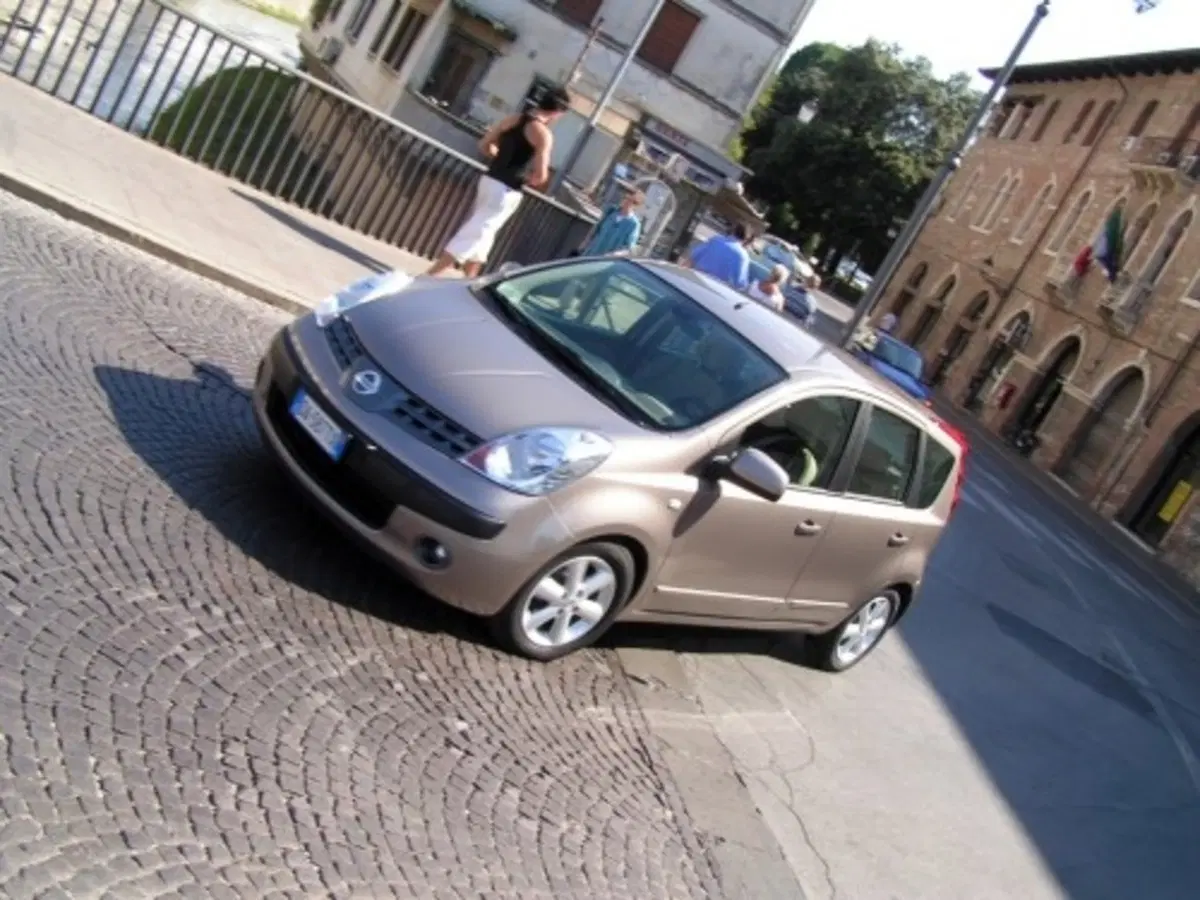 Nissan Note (11)