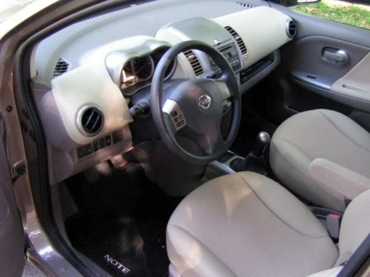 Nissan Note (15)