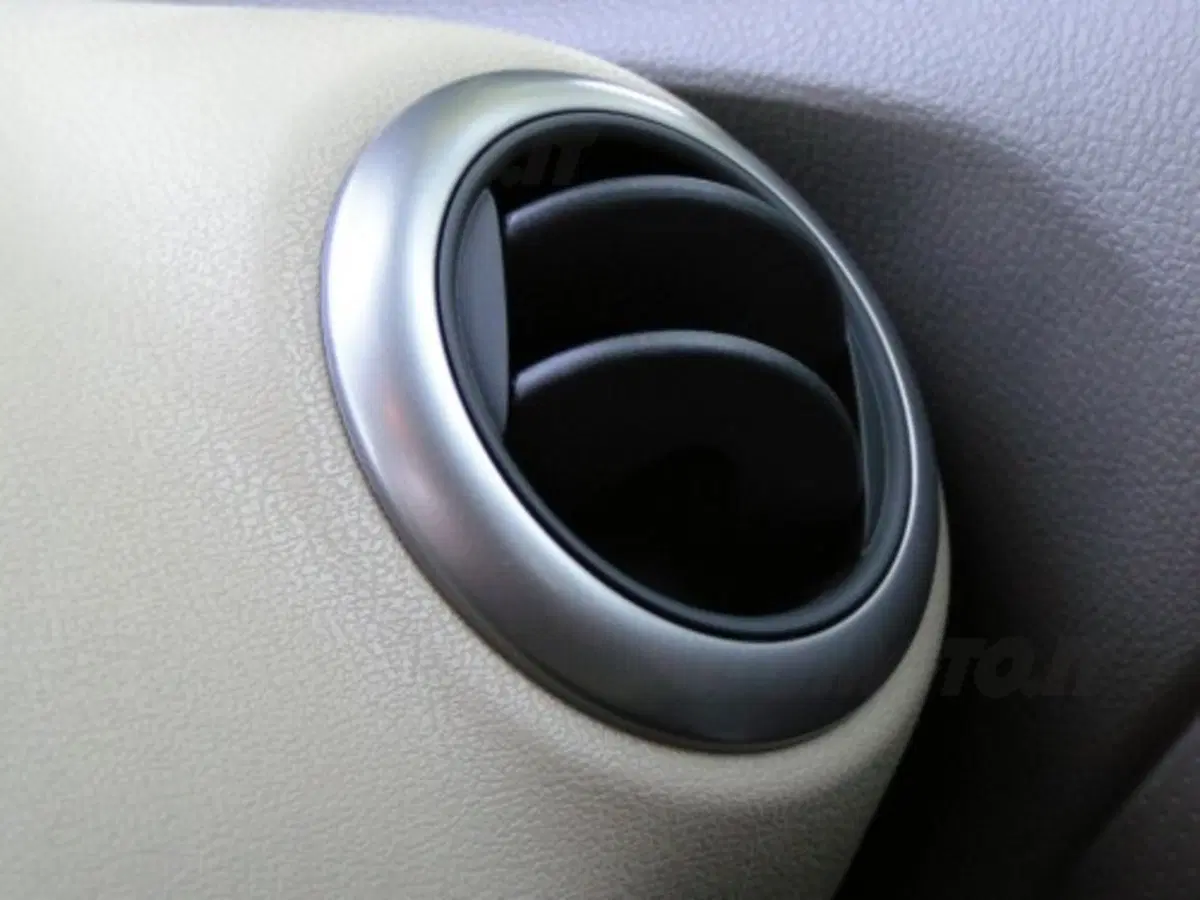 Nissan Note (24)