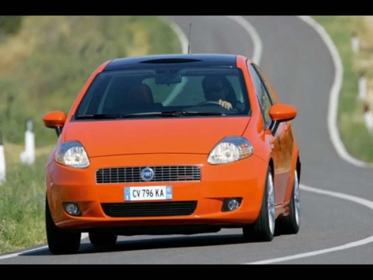 Fiat Grande Punto 1.3 Multijet Sport (7)