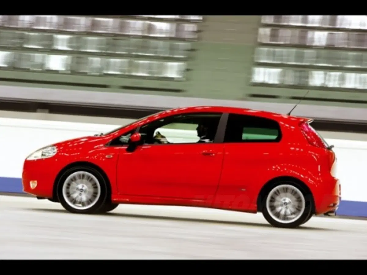 Fiat Grande Punto 1.3 Multijet Sport (10)