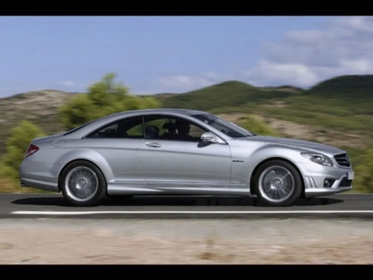 Mercedes CL 63 AMG (3)