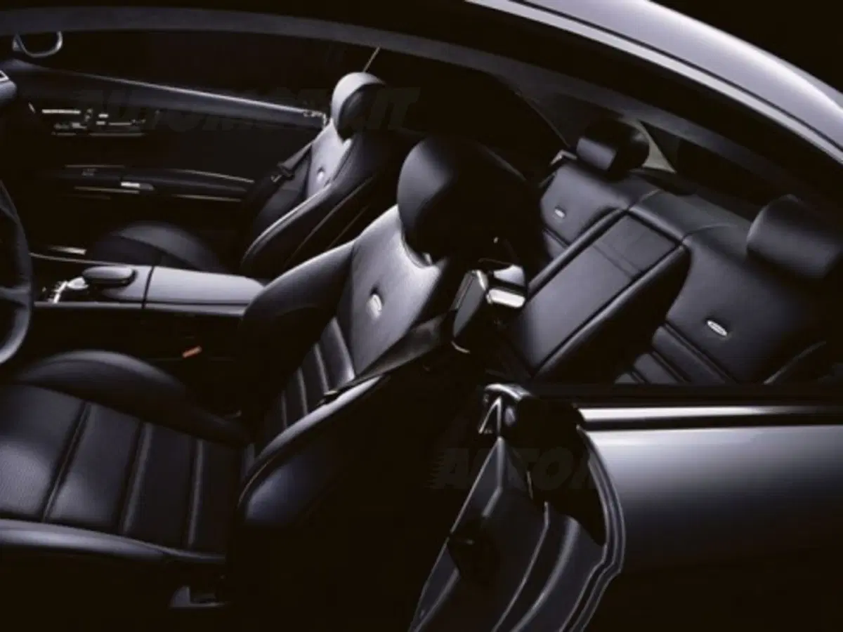 Mercedes CL 63 AMG (10)