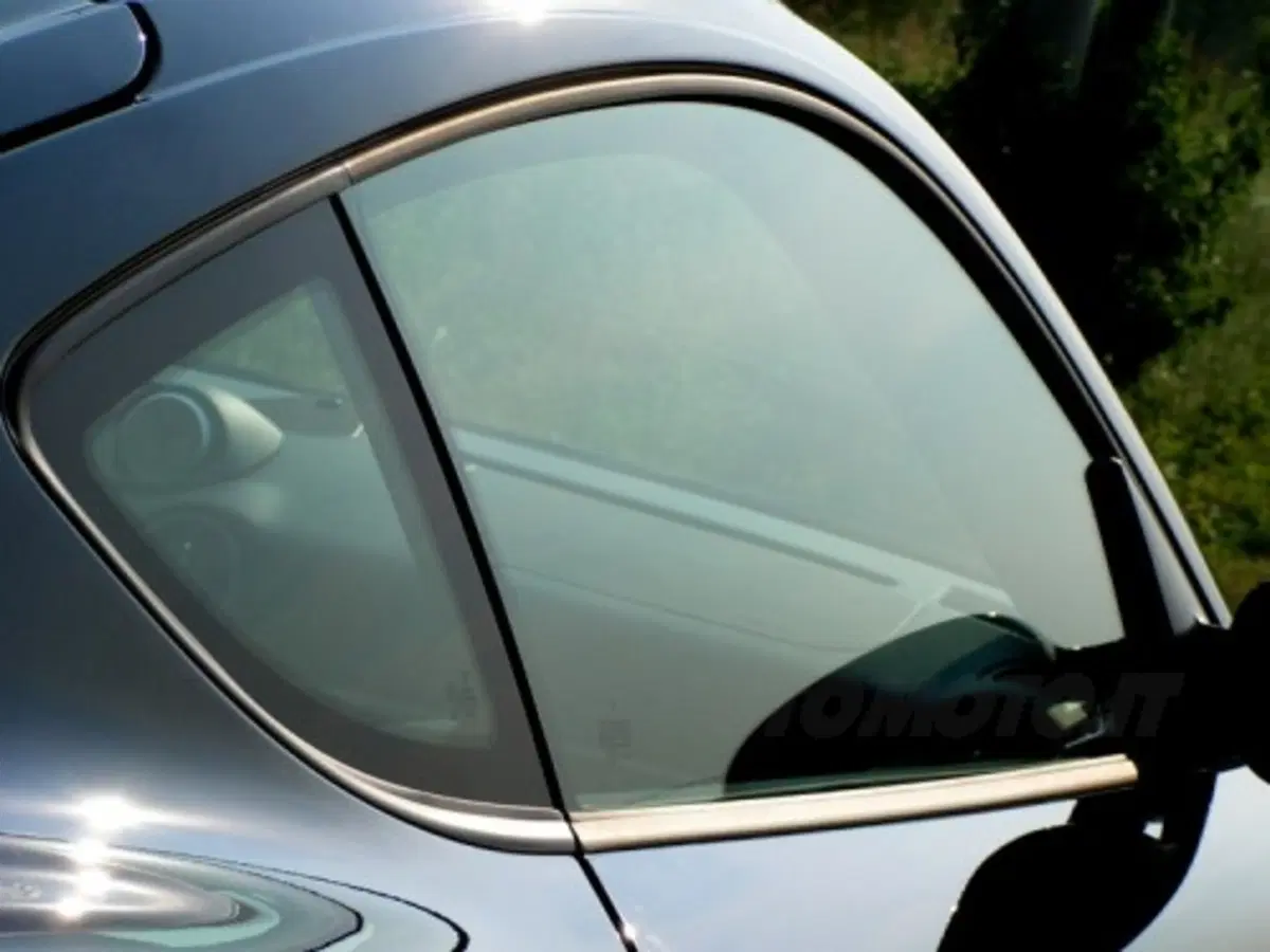 Porsche Cayman (8)