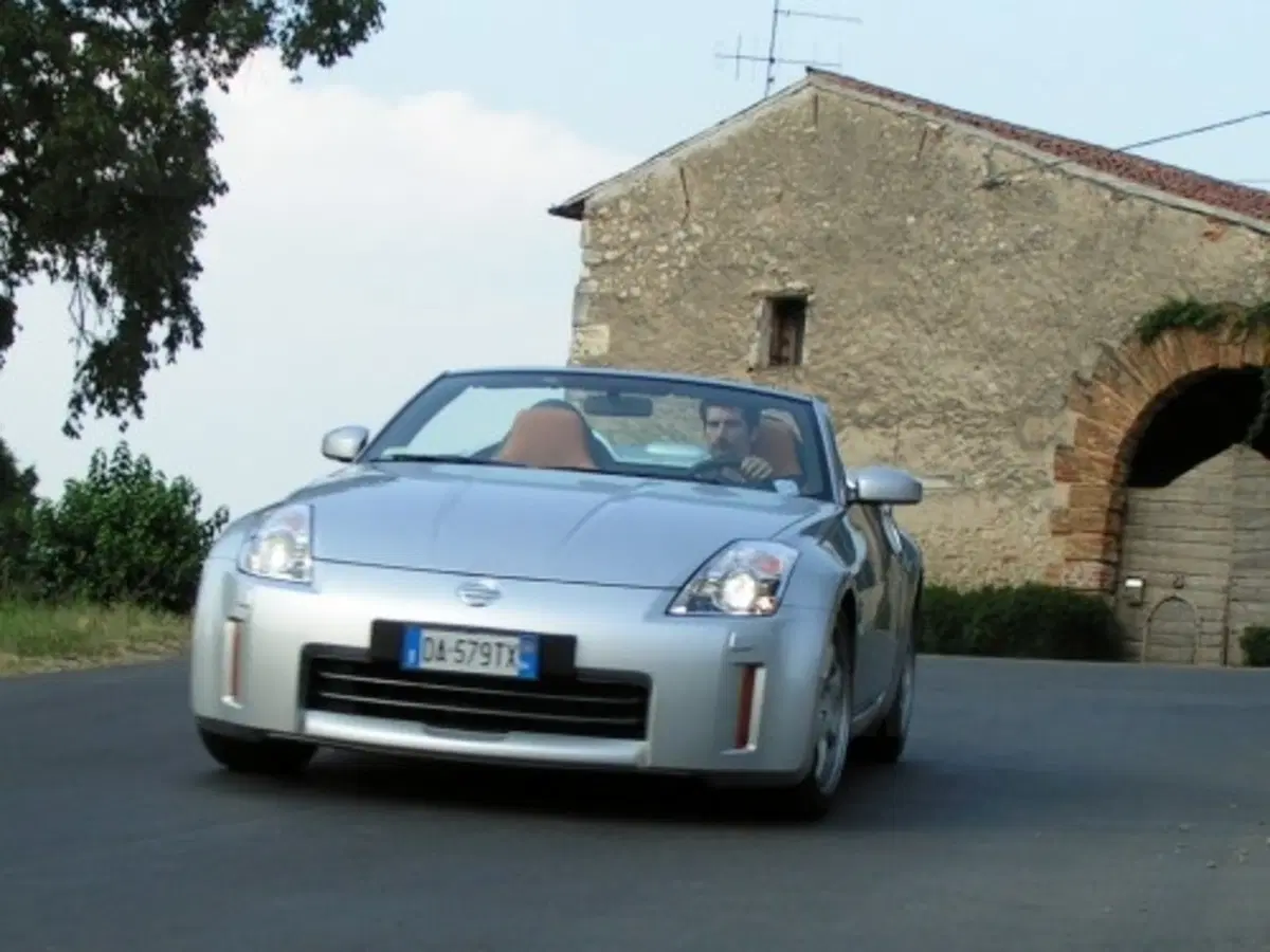 Nissan 350Z (11)