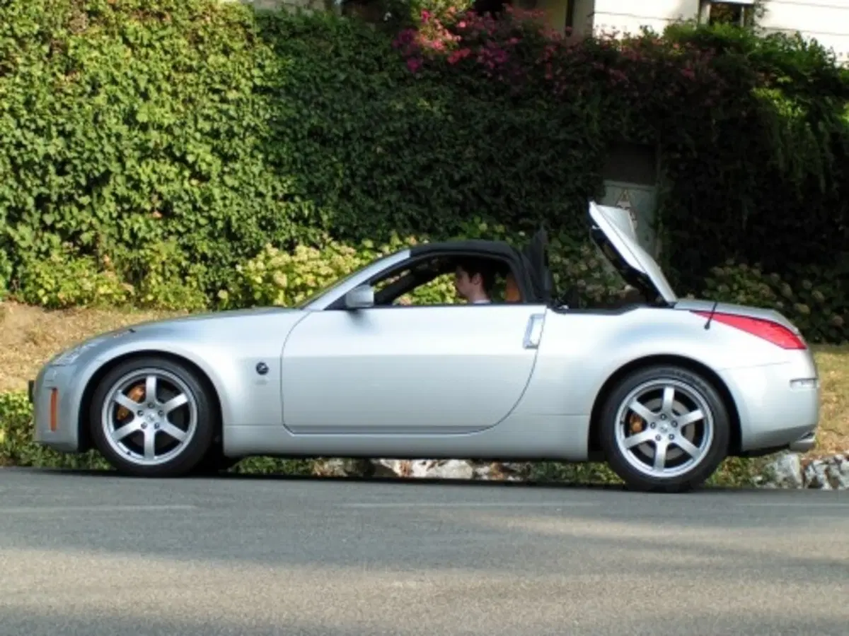 Nissan 350Z (14)