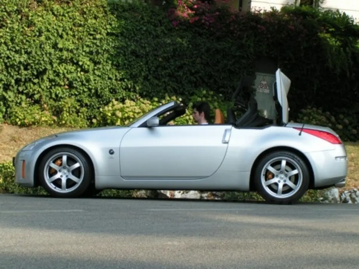 Nissan 350Z (16)