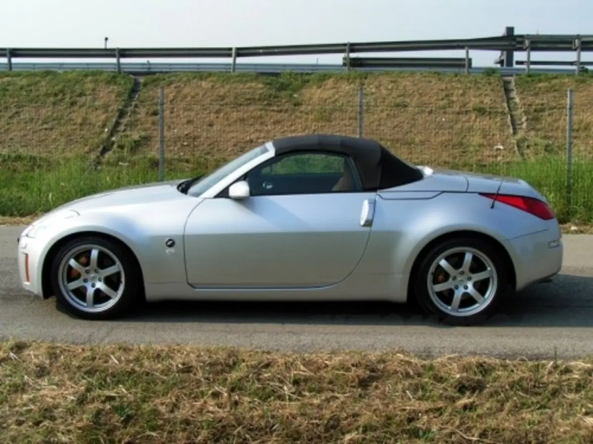 Nissan 350Z (23)