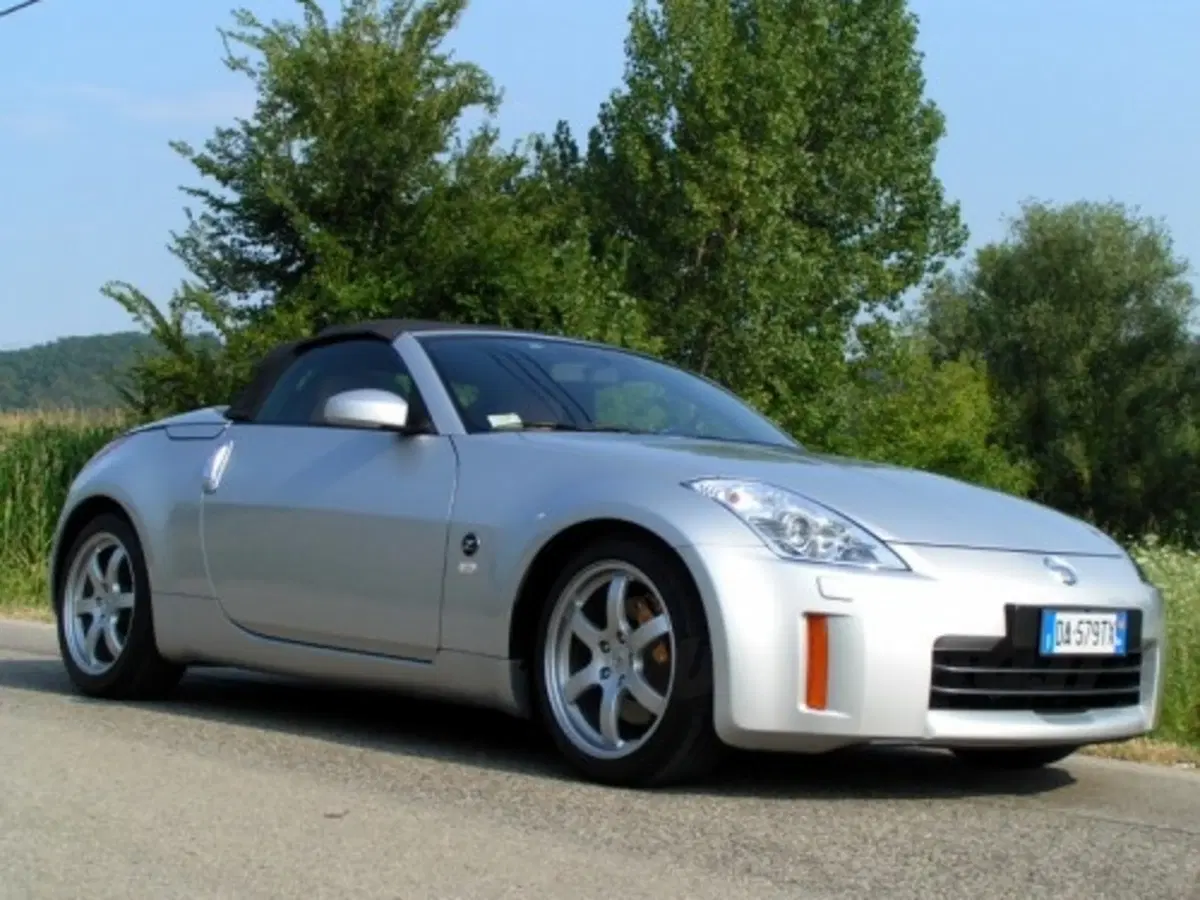 Nissan 350Z (24)