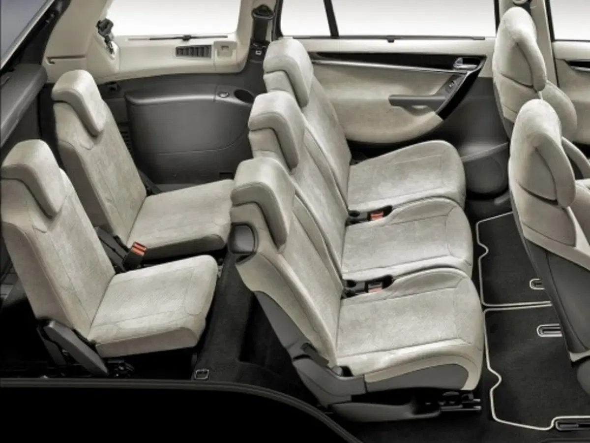 Citroen C4 Picasso (4)