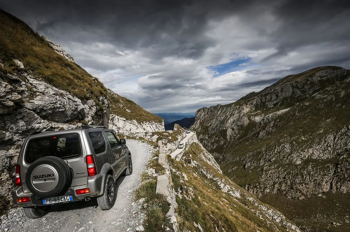 Suzuki S-Cross: abbiamo portato un SUV da città a fare fuoristrada [Video] (25)