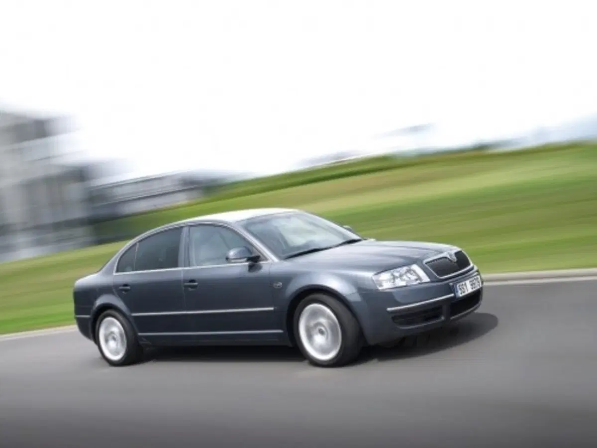 Skoda Superb restyling (3)