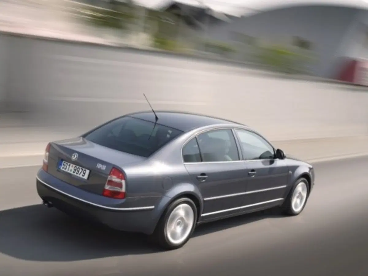 Skoda Superb restyling (4)