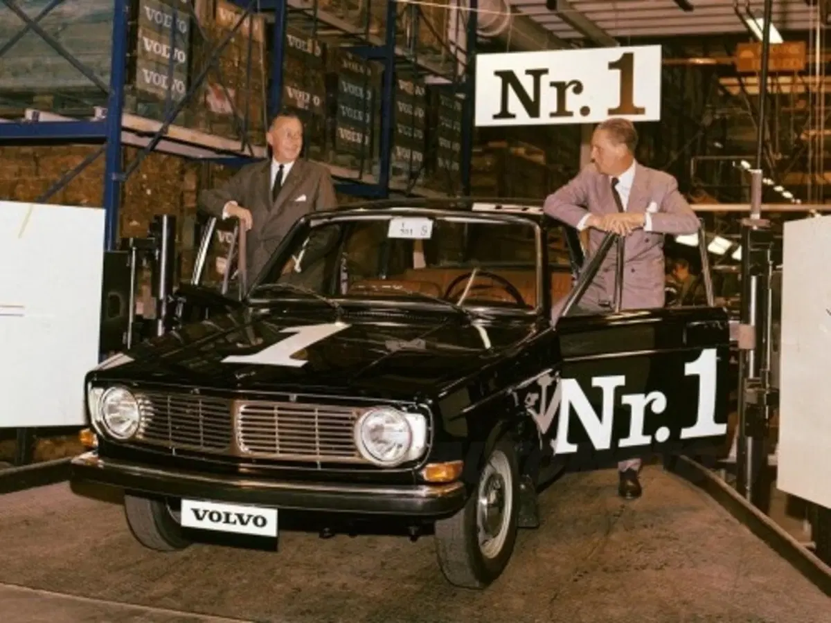 Volvo 144