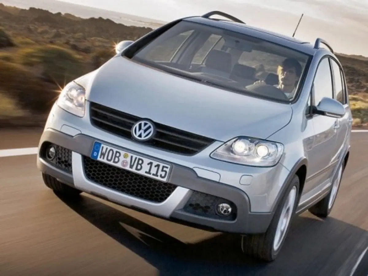 Volkswagen CrossGolf (2)