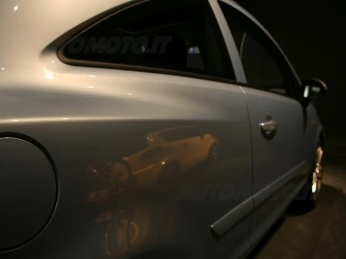 Opel Corsa (2)