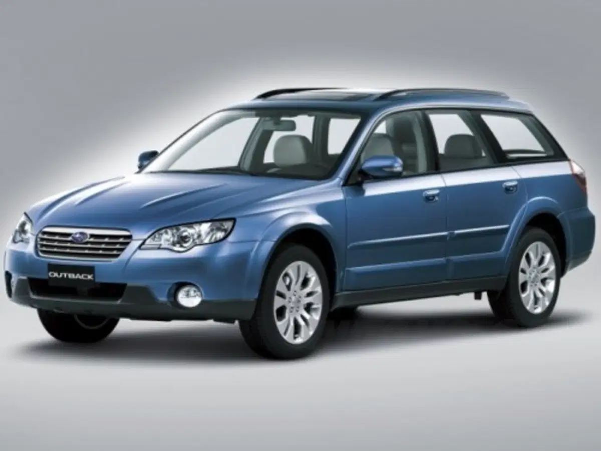 Subaru Legacy restyling (5)