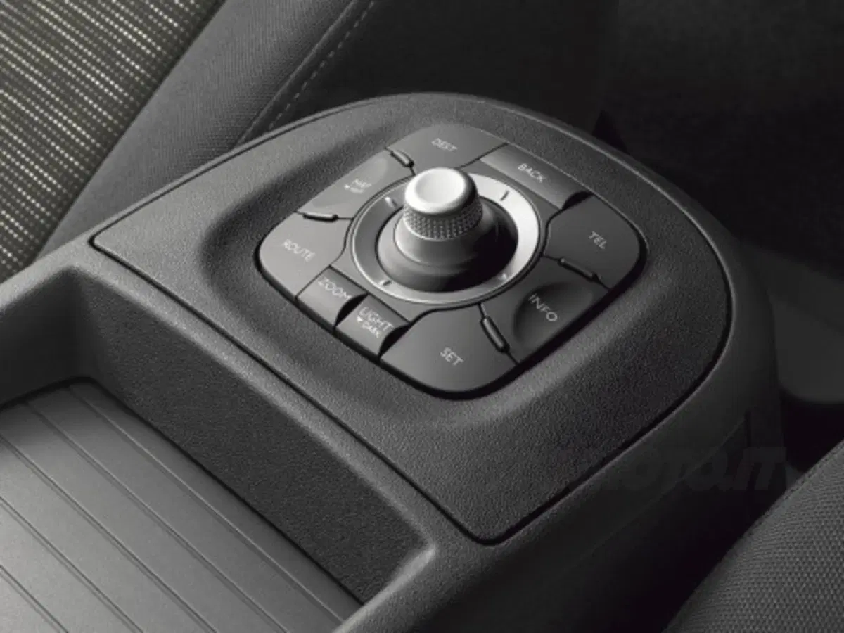 Nuova Renault Scenic 2007 (2)