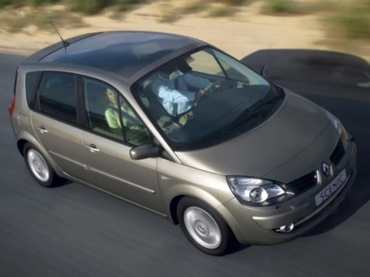 Nuova Renault Scenic 2007 (12)