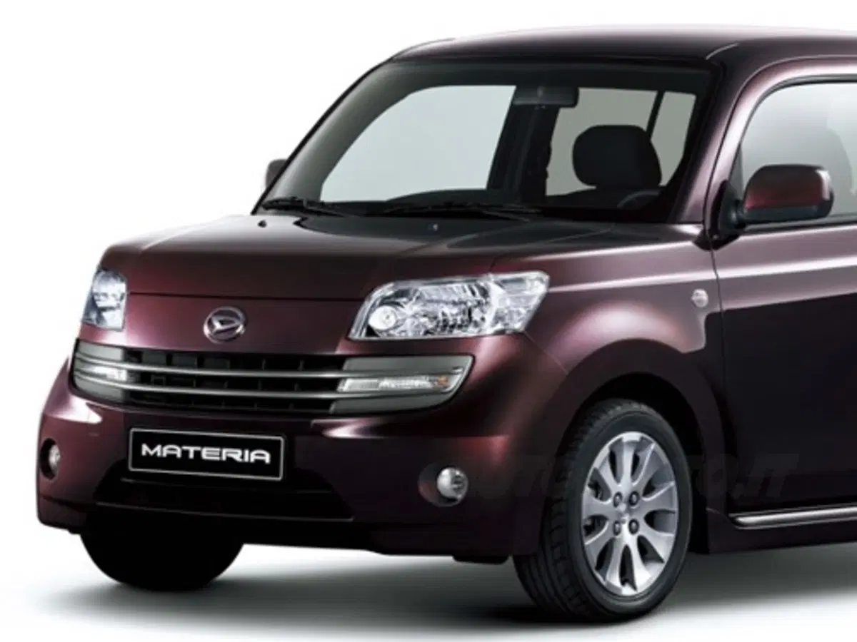 Daihatsu Materia (2)