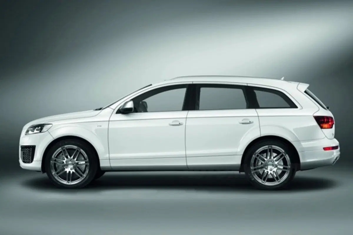 Audi Q7 6.0 V12 TDI (11)