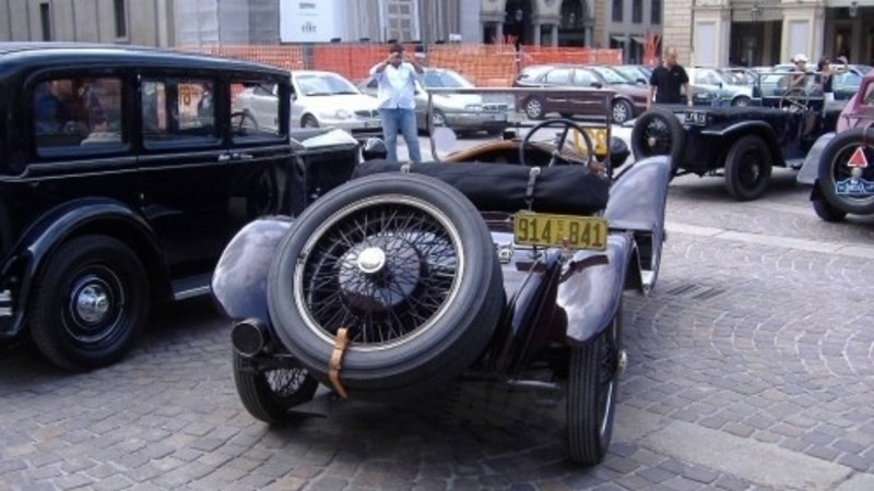 Centenario Lancia