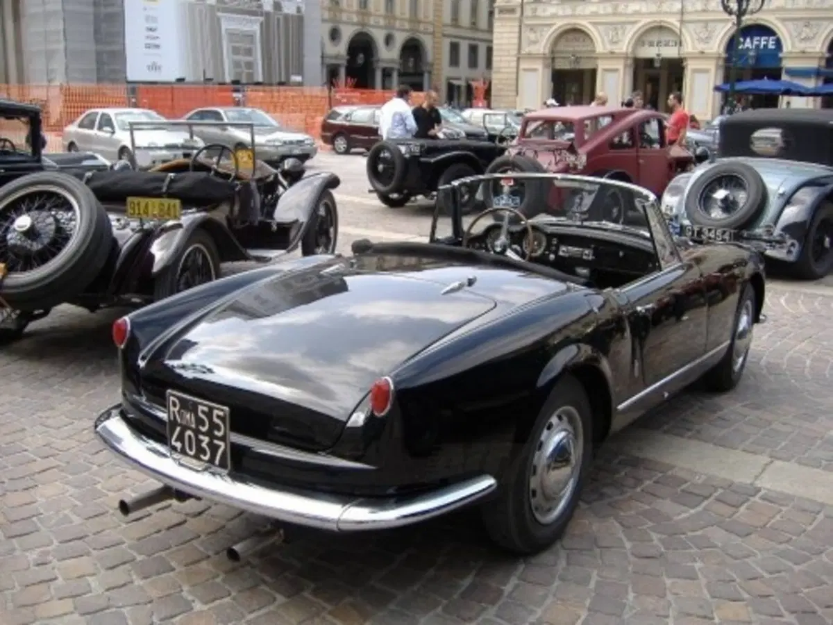 Centenario Lancia (4)