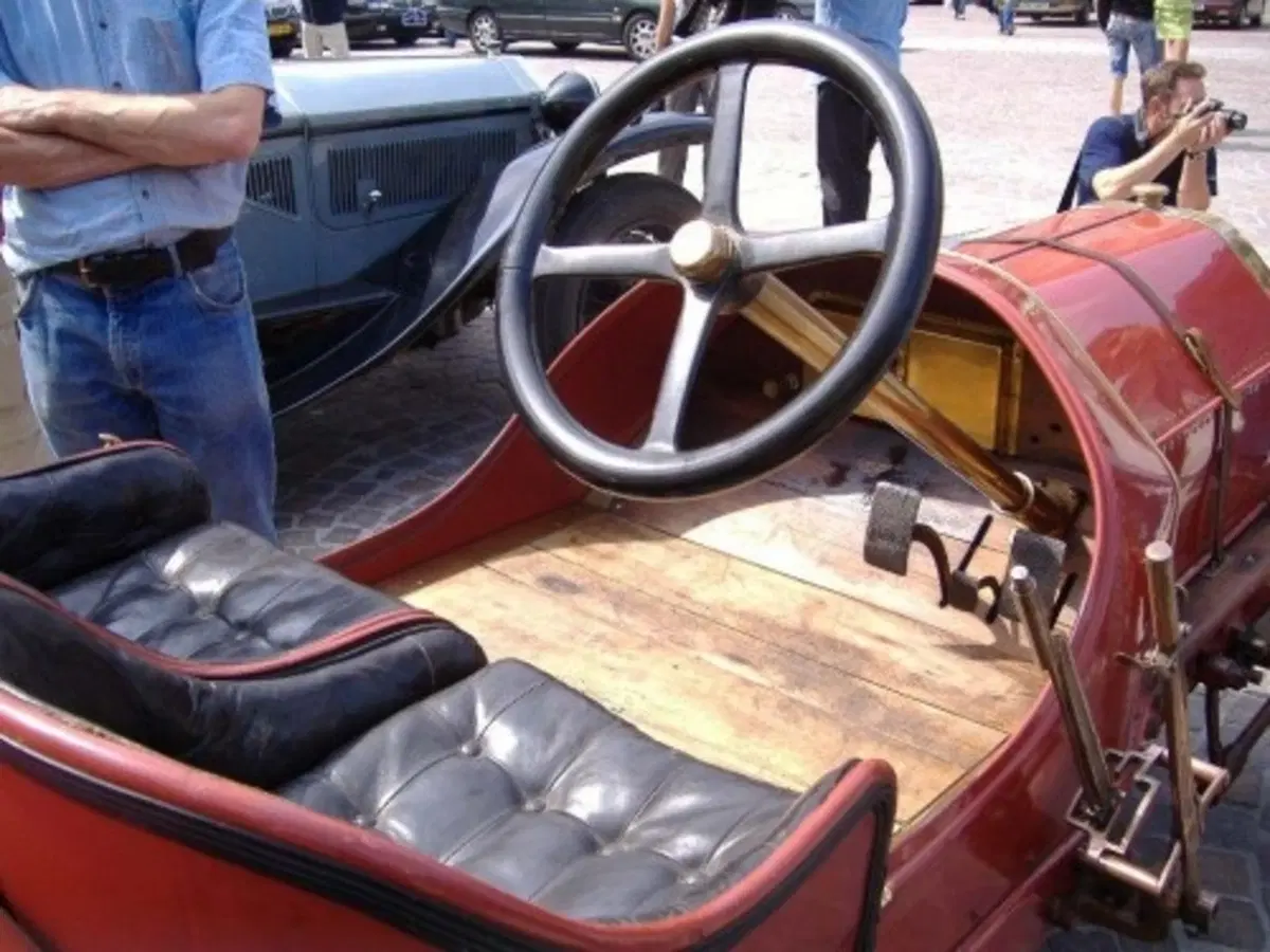 Centenario Lancia (10)