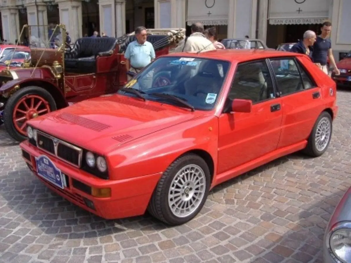 Centenario Lancia (16)