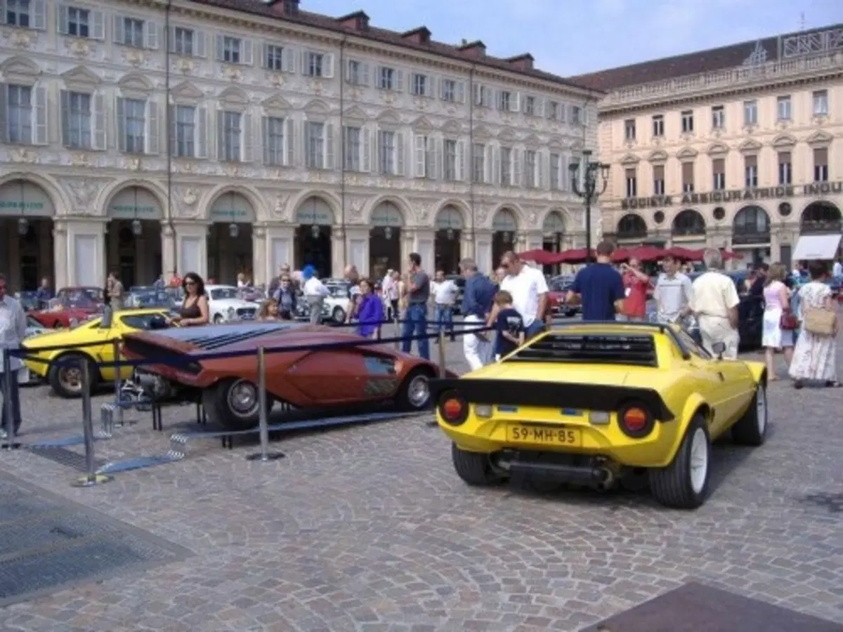Centenario Lancia (40)
