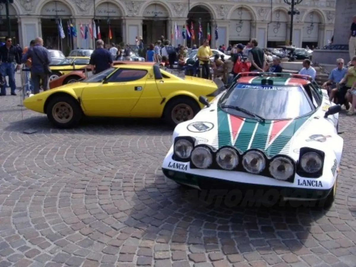 Centenario Lancia (41)