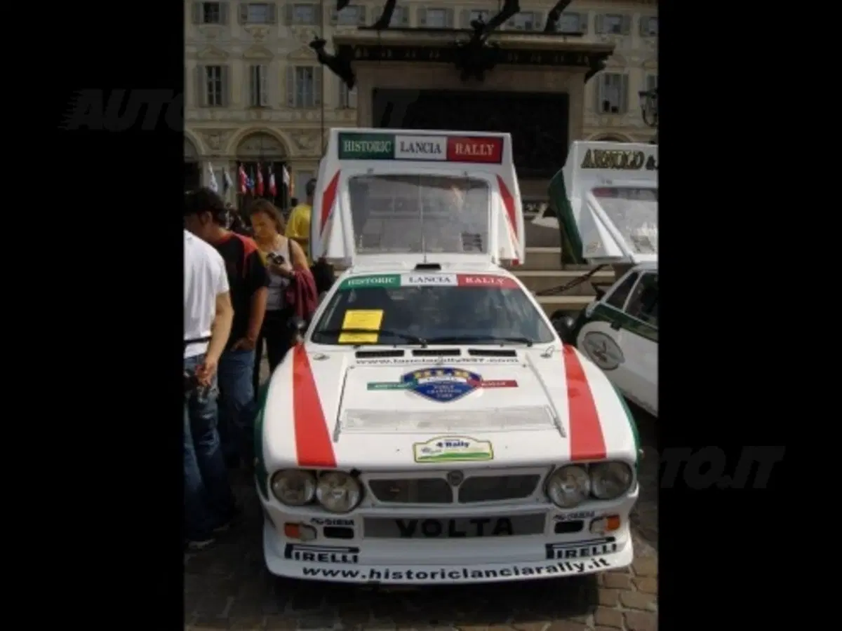 Centenario Lancia (45)