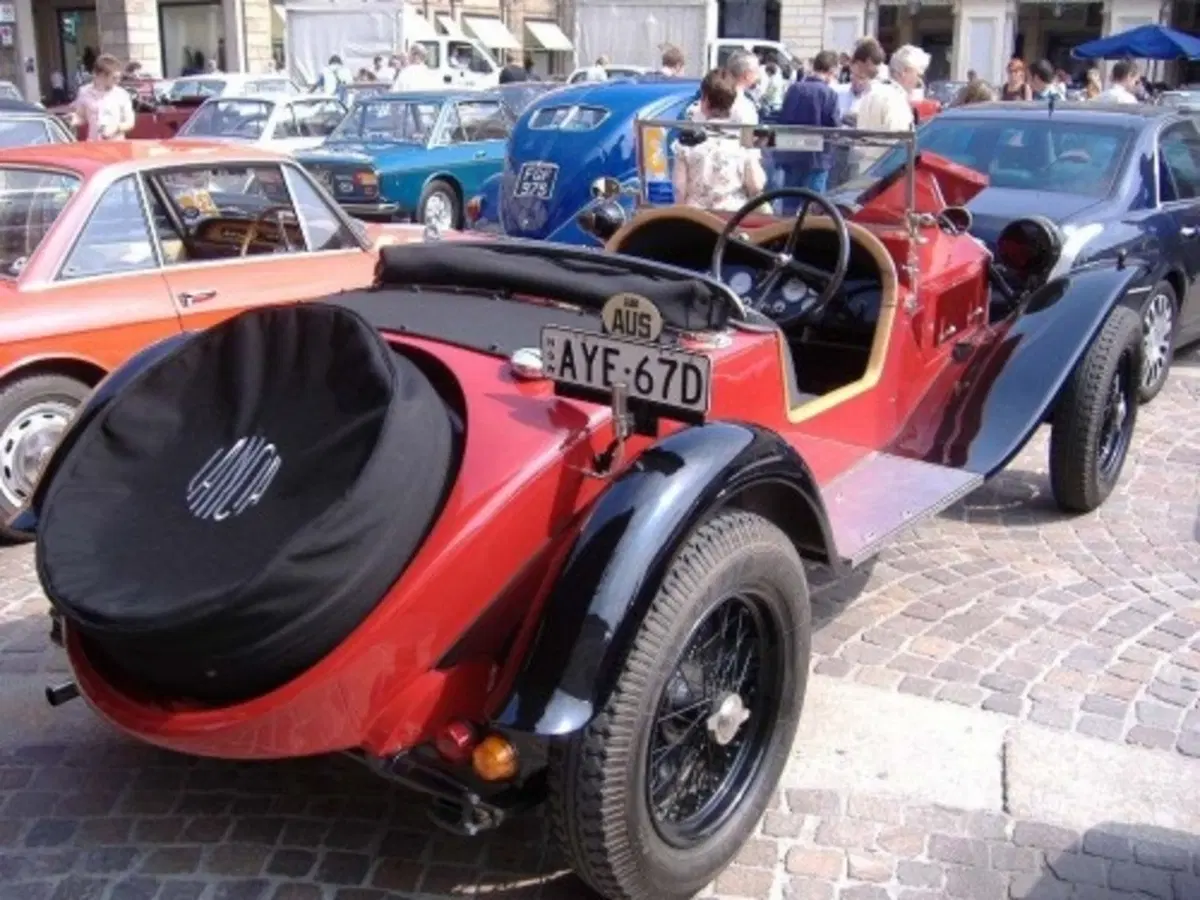 Centenario Lancia (49)