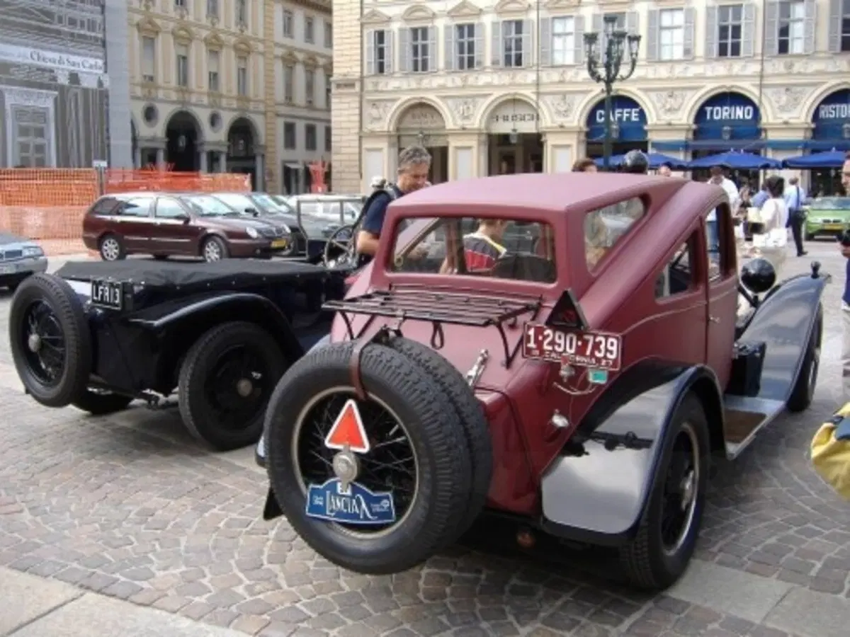 Centenario Lancia (55)