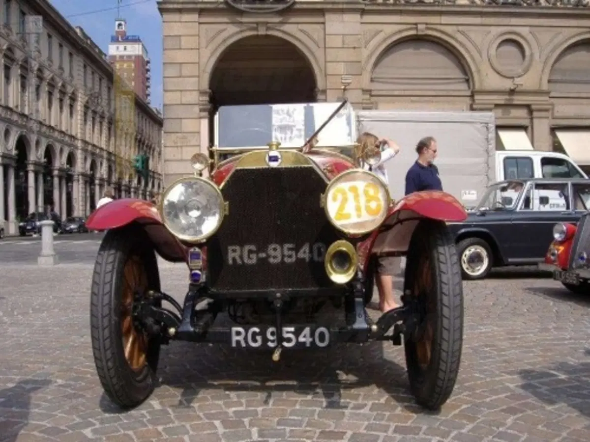 Centenario Lancia (56)