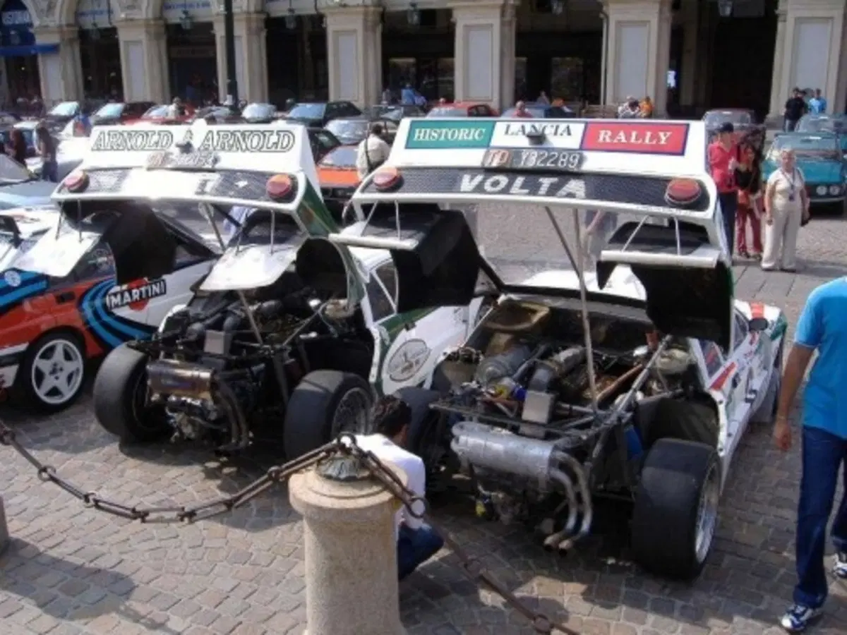 Centenario Lancia (68)