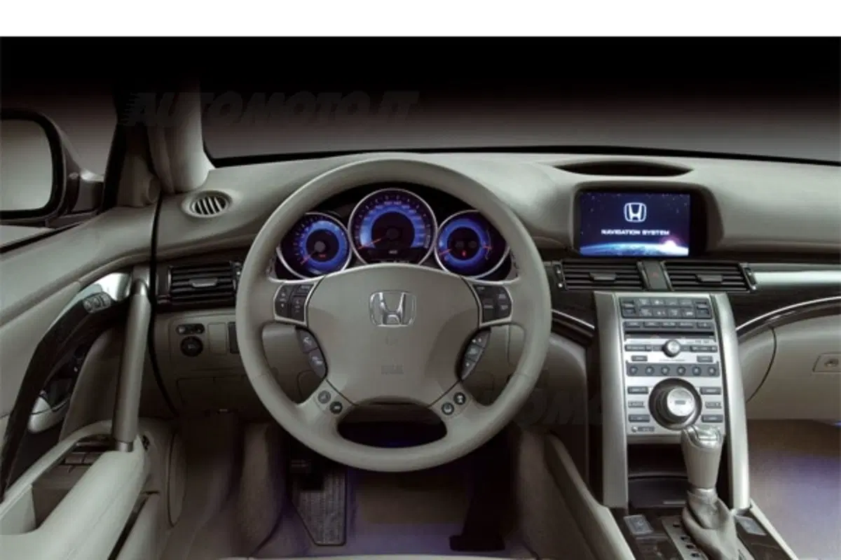 Honda Legend restyling (4)