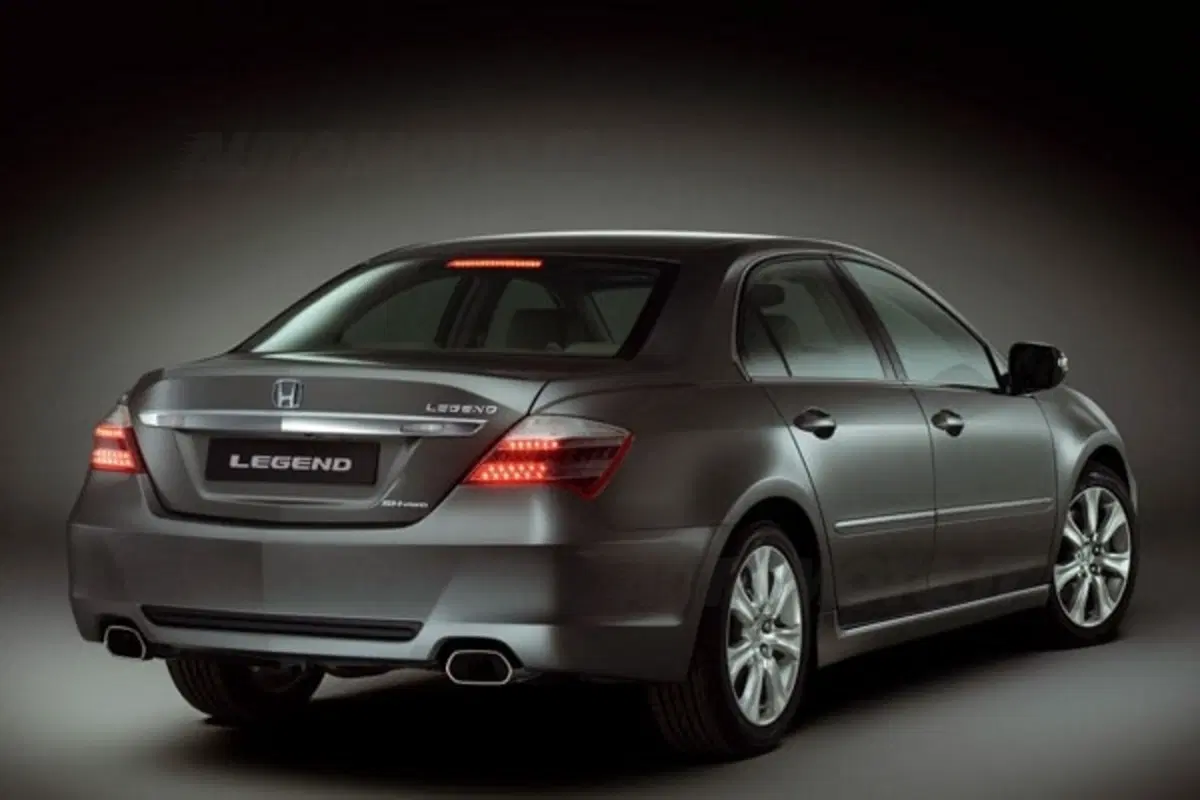 Honda Legend restyling (6)
