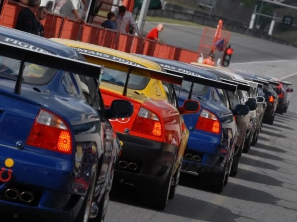 Trofeo Maserati: la tappa del Mugello (2)
