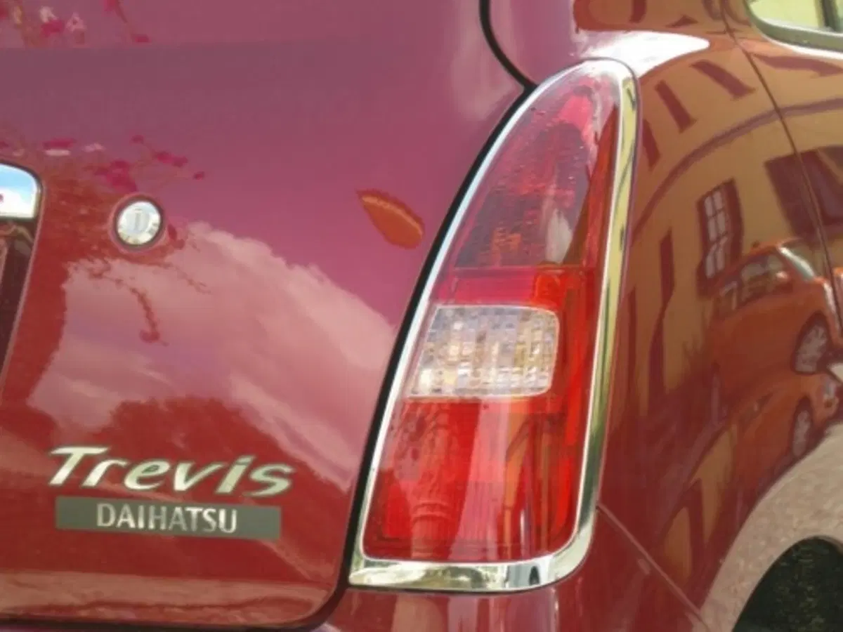 Daihatsu Trevis (21)
