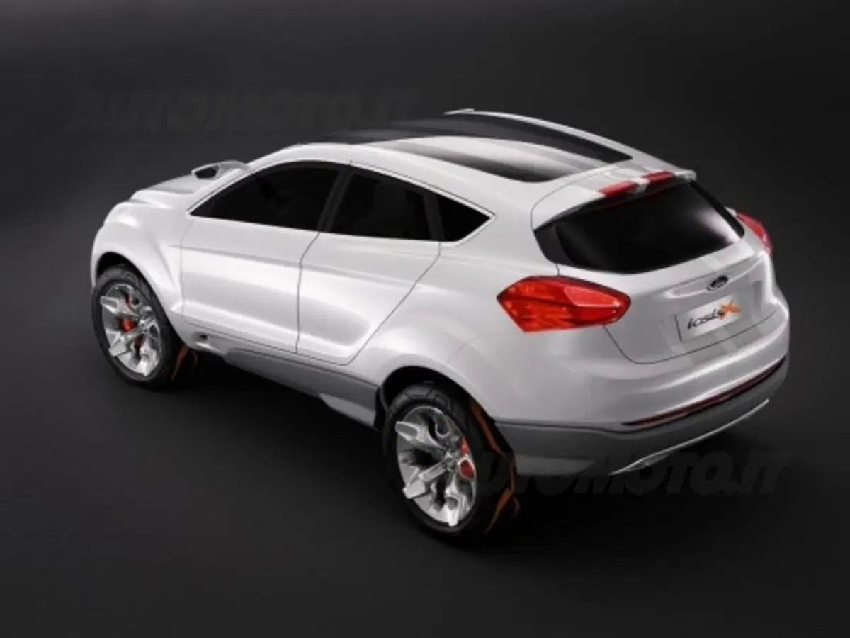 Ford Iosis X (13)