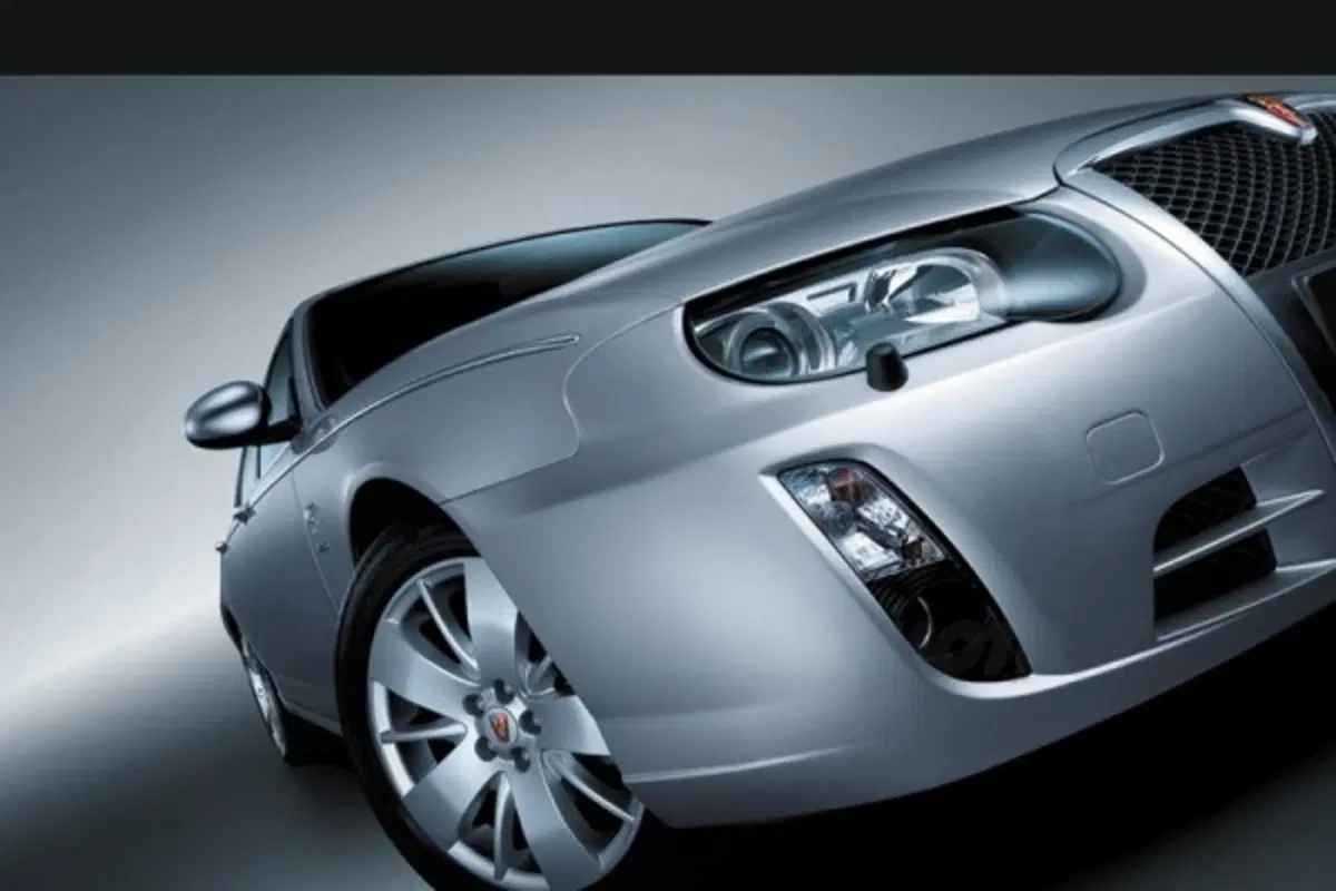 Roewe 750 E (6)