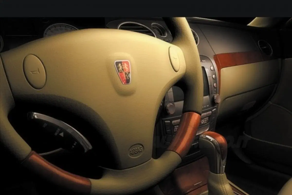 Roewe 750 E (8)