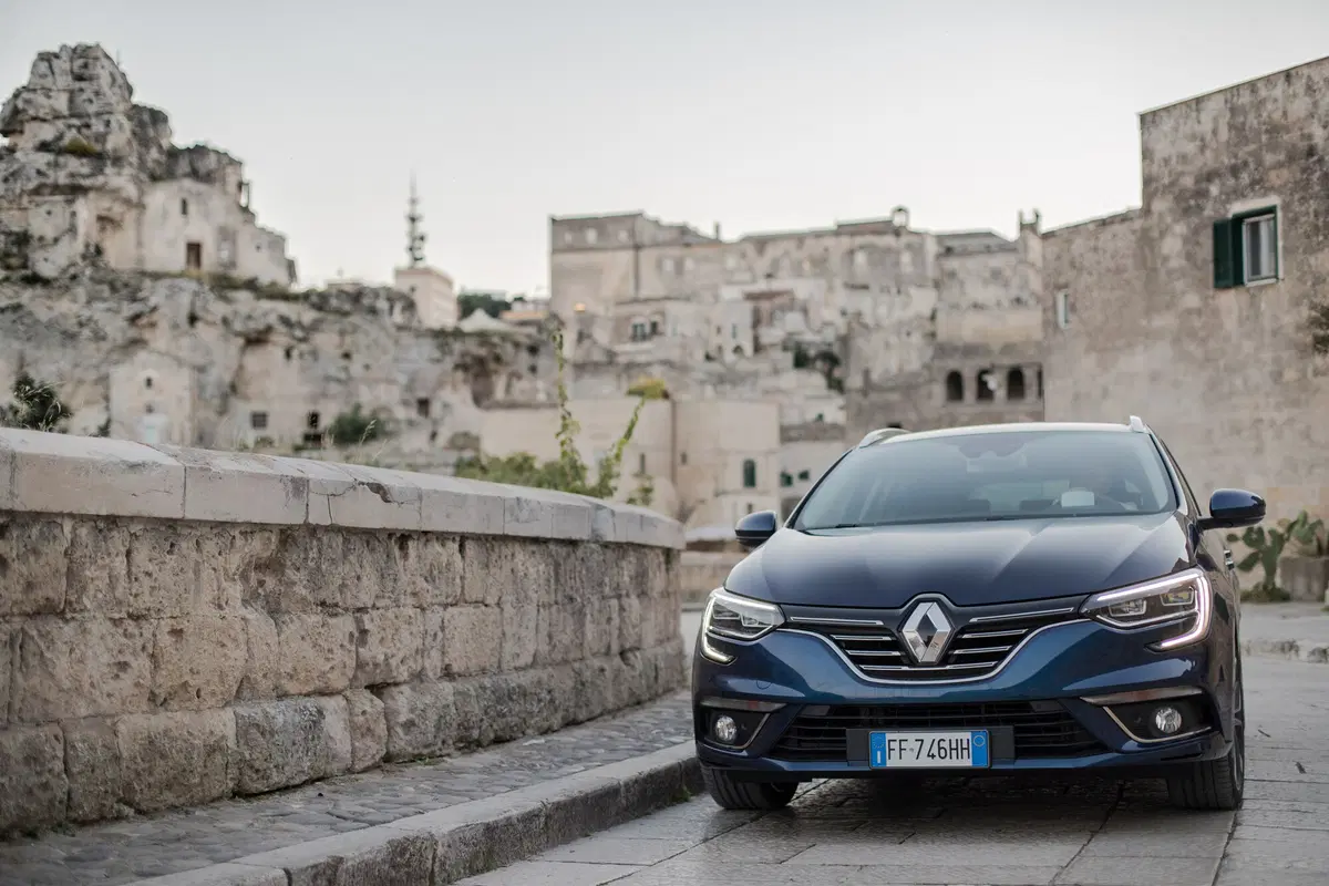 Nuova Renault Megane Sporter [Video prime impressioni] (10)